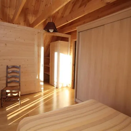 Chalet Confortable 3 Etoiles Avec Terrasse Au Mont-dore - 6 Pers., 2 Chambres, Wifi - Fr-1-608-10 *