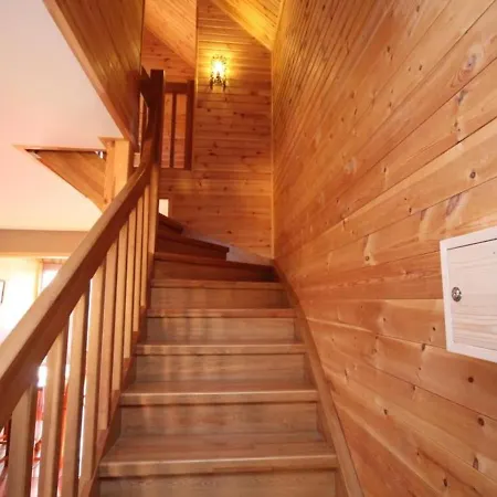 Chalet Confortable 3 Etoiles Avec Terrasse Au Mont-dore - 6 Pers., 2 Chambres, Wifi - Fr-1-608-10