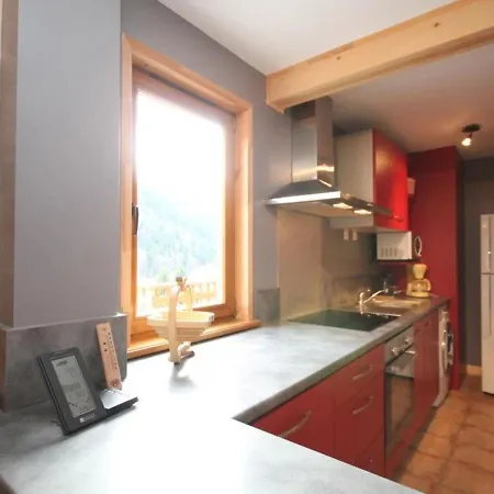 Chalet Confortable 3 Etoiles Avec Terrasse Au Mont-dore - 6 Pers., 2 Chambres, Wifi - Fr-1-608-10 Le Mont-Dore