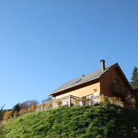 Chalet Confortable 3 Etoiles Avec Terrasse Au Mont-dore - 6 Pers., 2 Chambres, Wifi - Fr-1-608-10